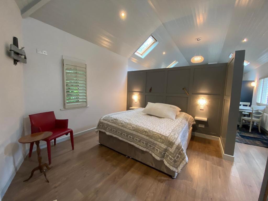 Gem In Connemara Flat Apartamento Oughterard Exterior foto